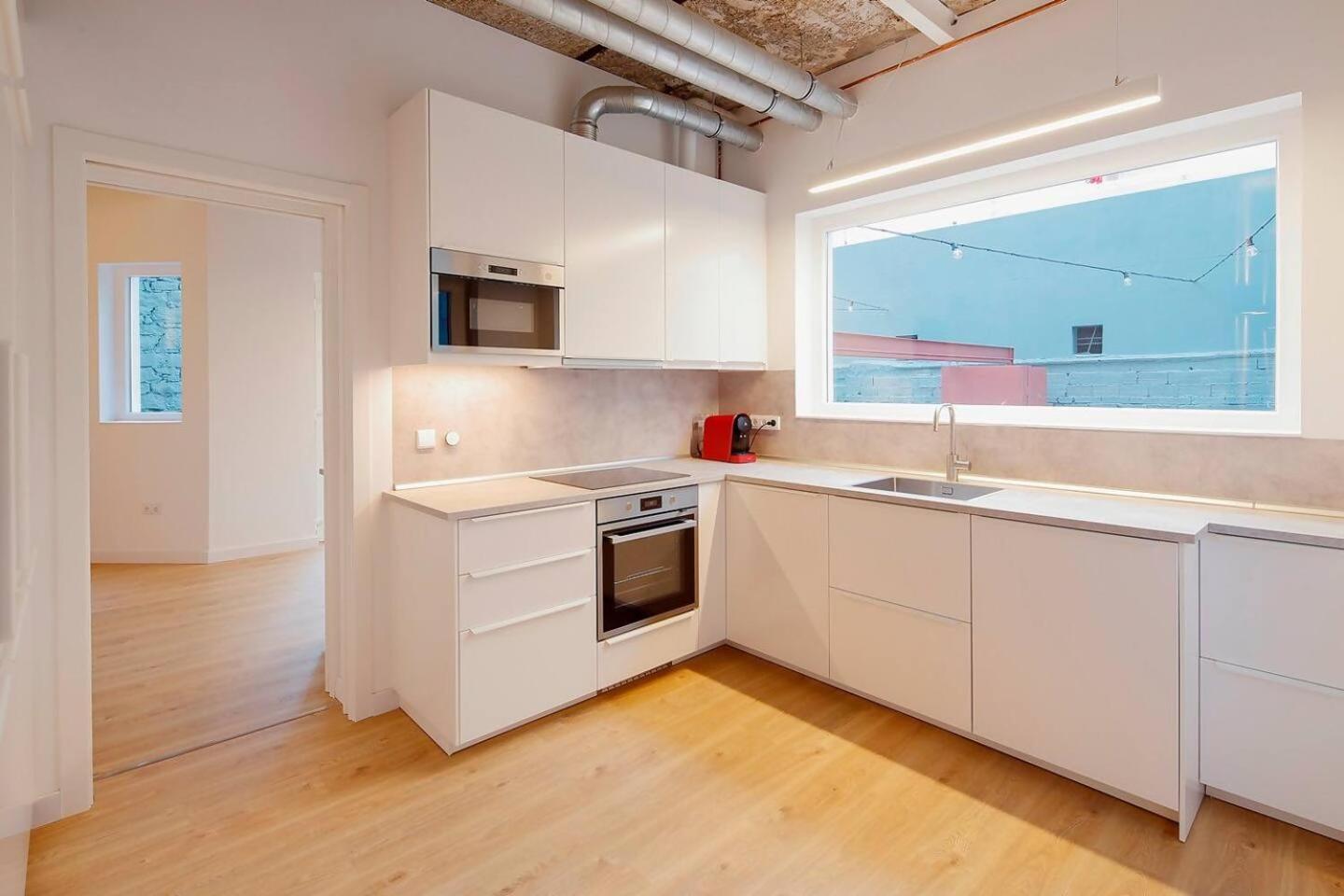 Apartmán Patio De Caveda Dcha Gijón Exteriér fotografie
