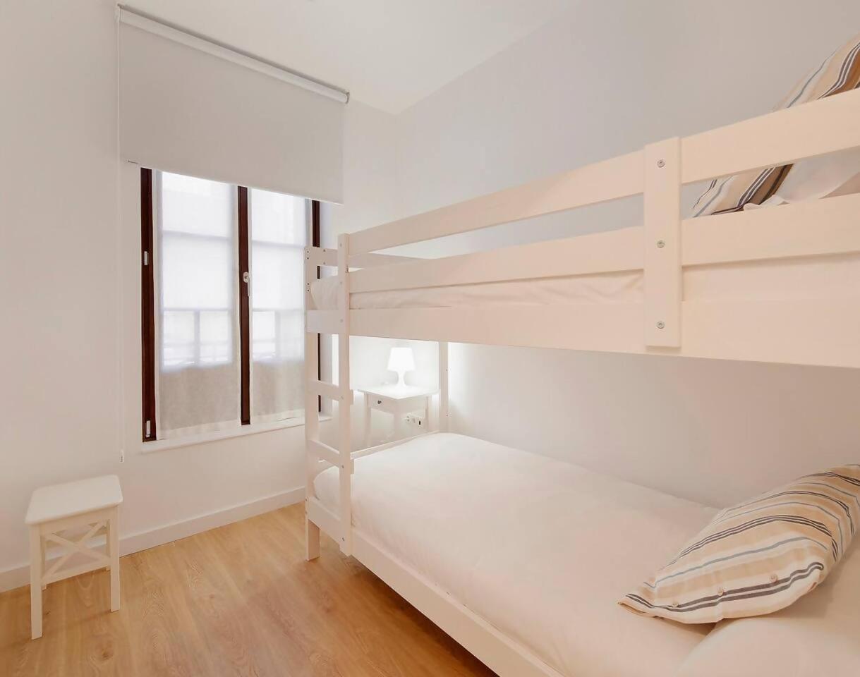Apartmán Patio De Caveda Dcha Gijón Exteriér fotografie