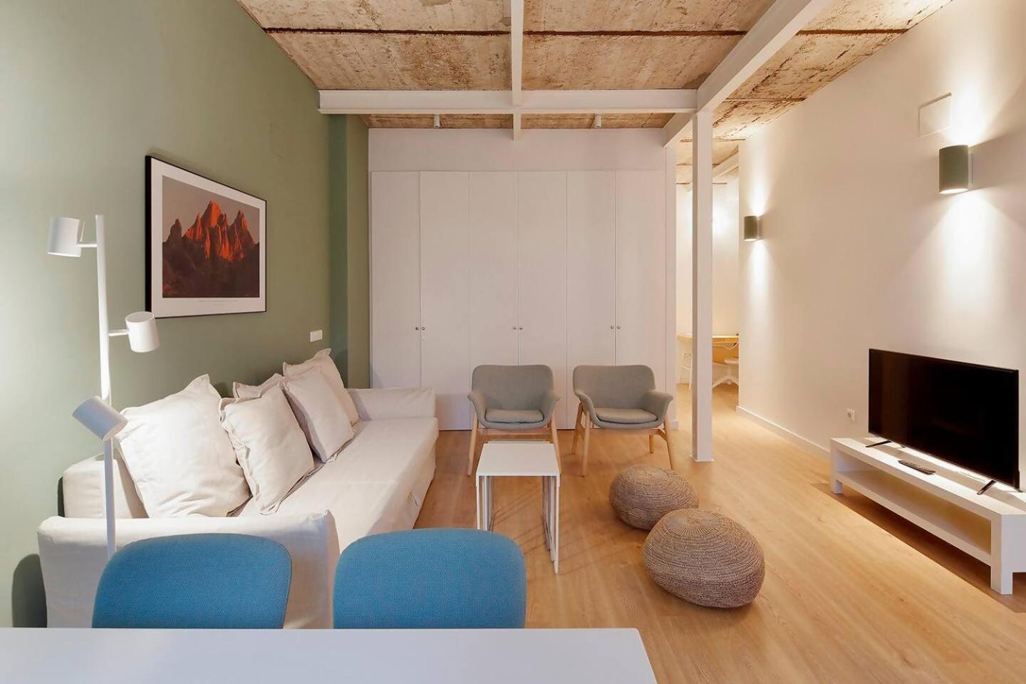 Apartmán Patio De Caveda Dcha Gijón Exteriér fotografie