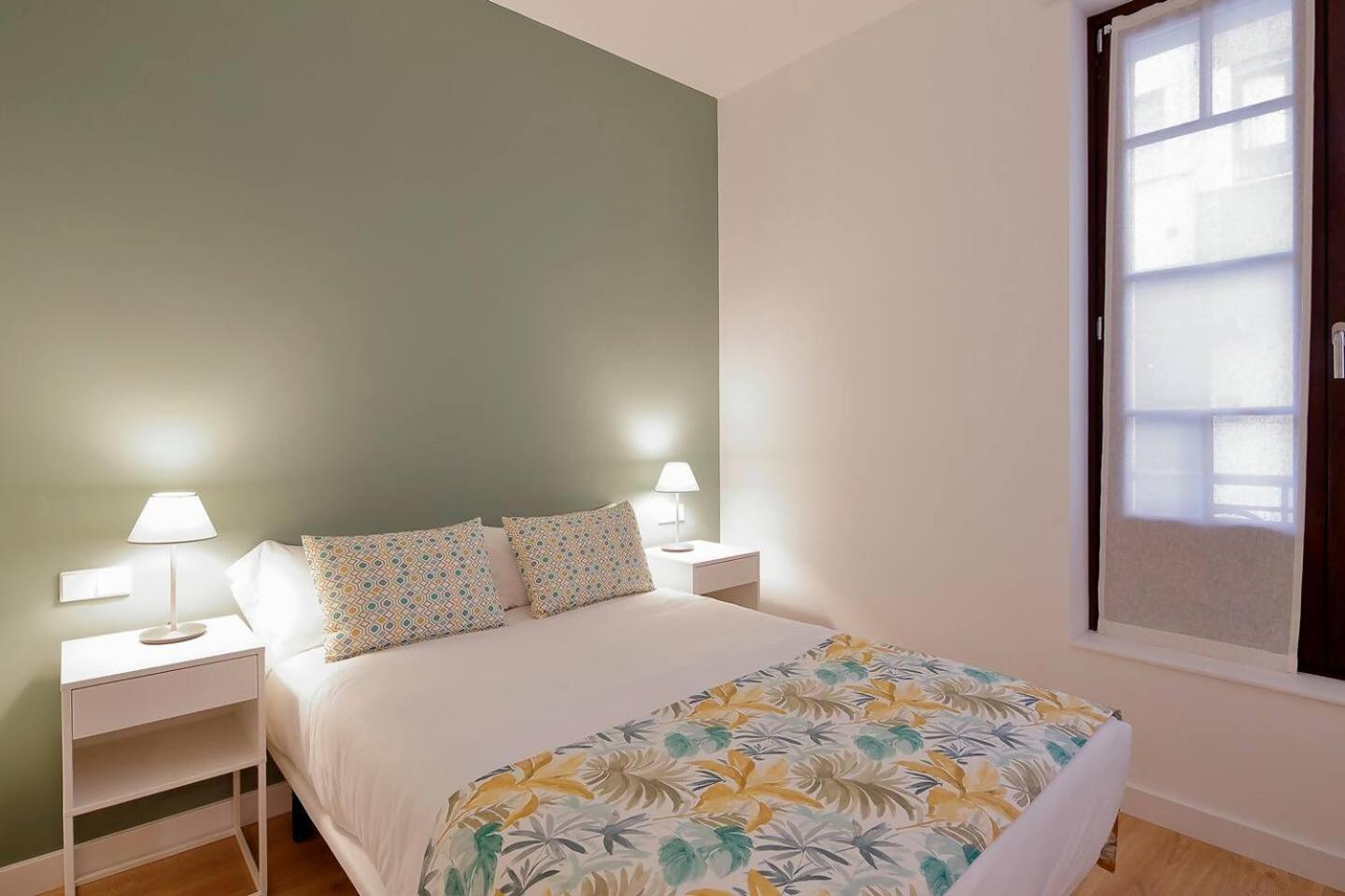 Apartmán Patio De Caveda Dcha Gijón Exteriér fotografie
